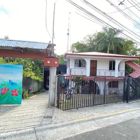 Blue Morpho House B&B Manuel Antonio Exterior foto