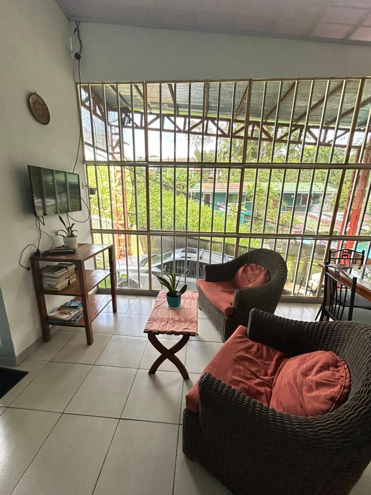 Blue Morpho House B&B Manuel Antonio Exterior foto