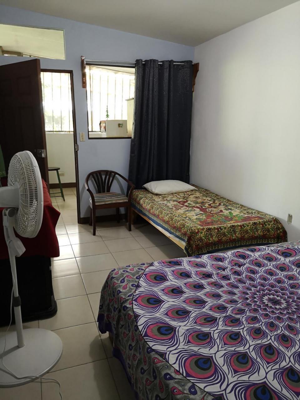Blue Morpho House B&B Manuel Antonio Exterior foto